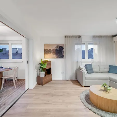 דירה Unique Designer Near Center ברטיסלאבה